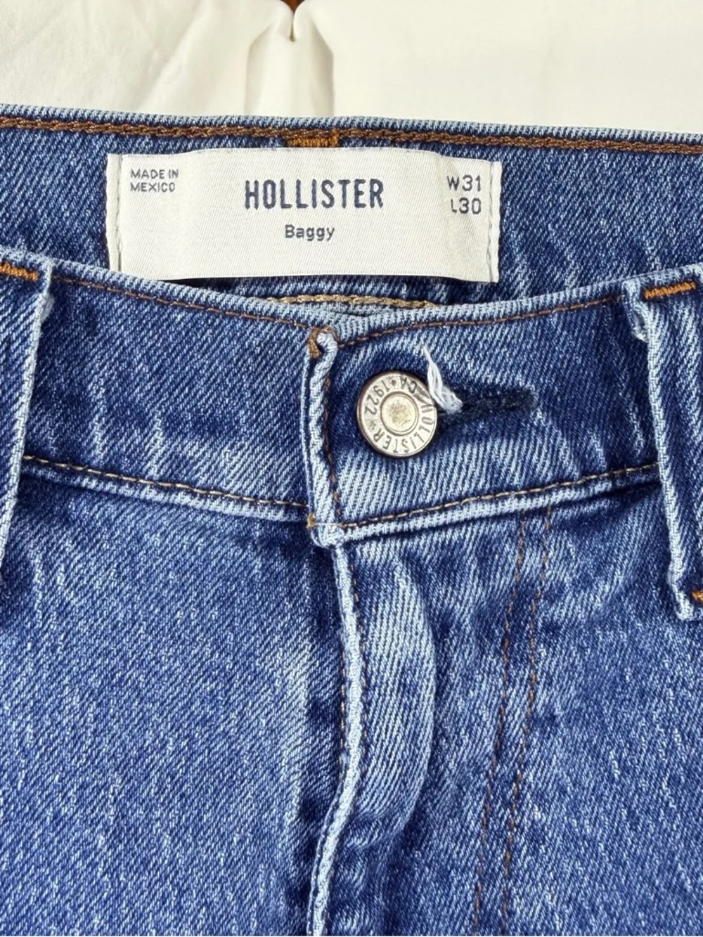 Hollister Men's Mid Blue Slim Straight Jeans